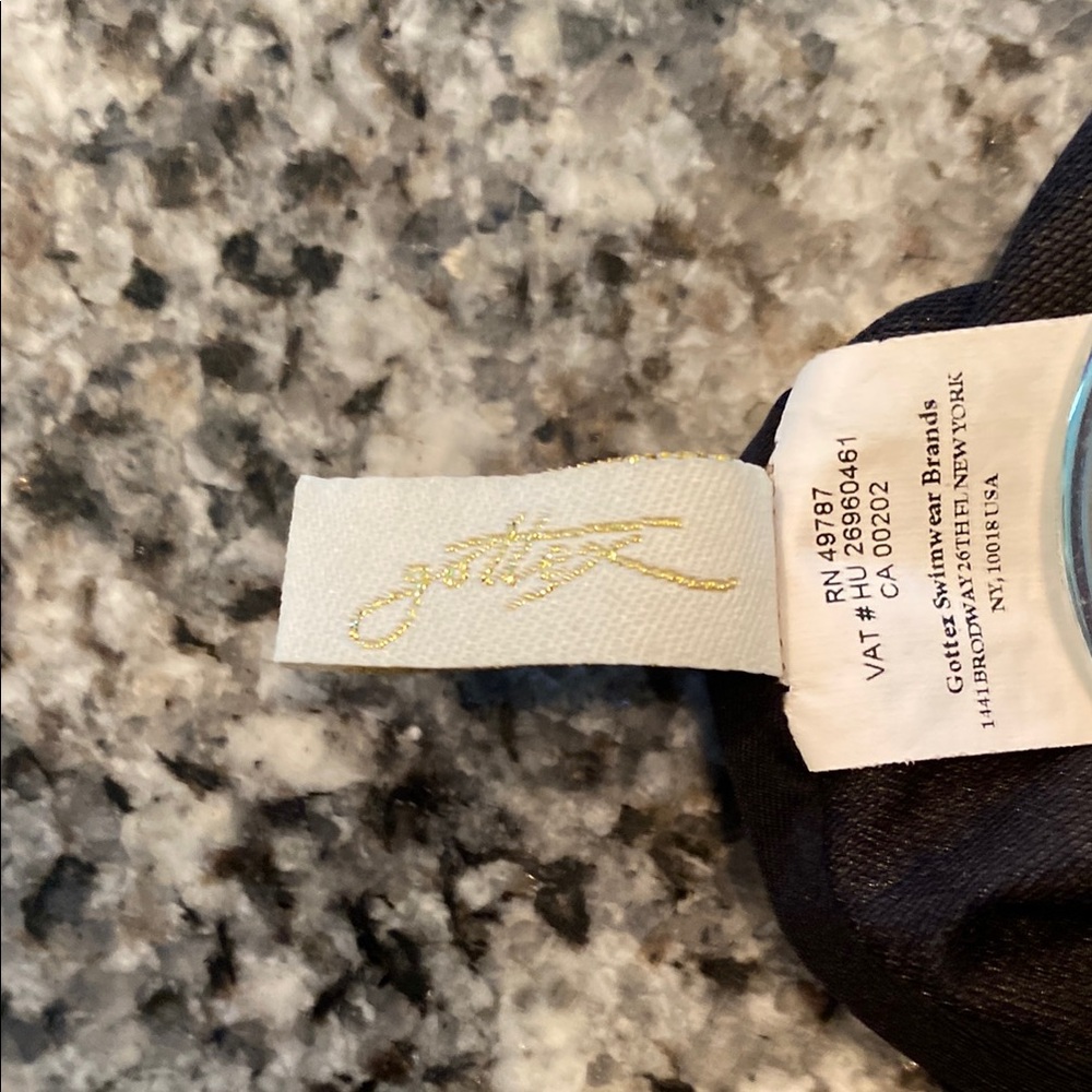 Gottex Animal Print One Piece Swimsuit NWOT - Picture 6 of 13